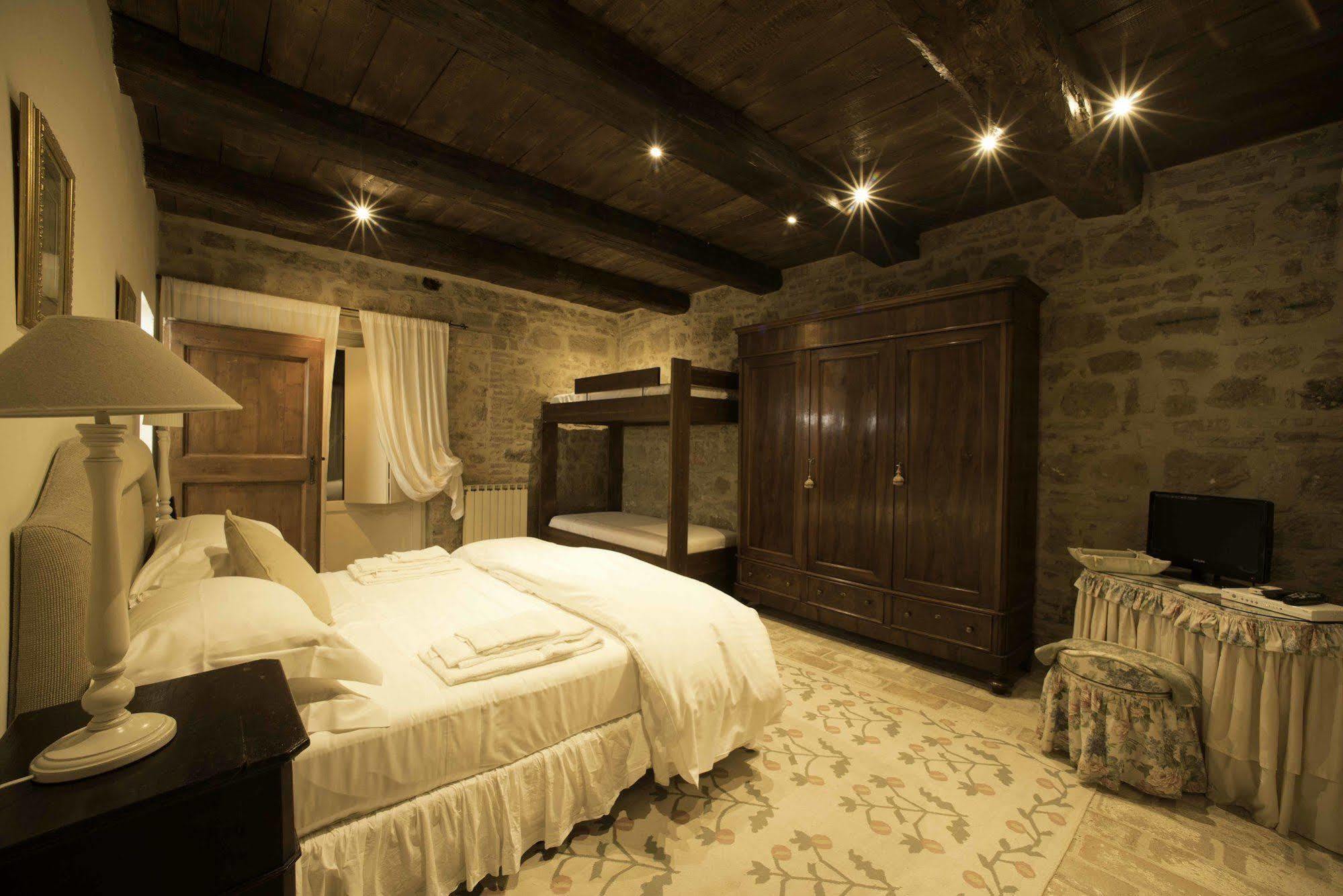 Tenuta Santo Pietro Pienza Ngoại thất bức ảnh
